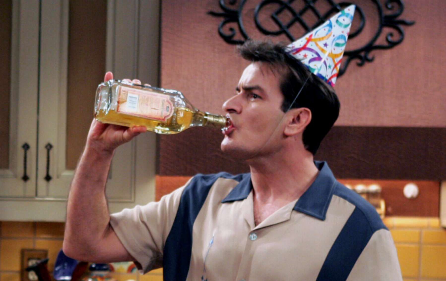 charlie harper mulherengo two and a half man