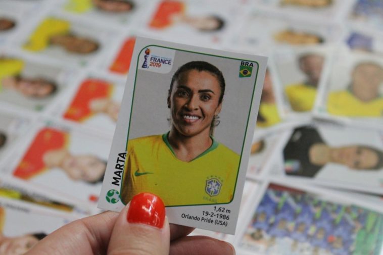 Álbum de figurinha da Copa do Mundo Feminina