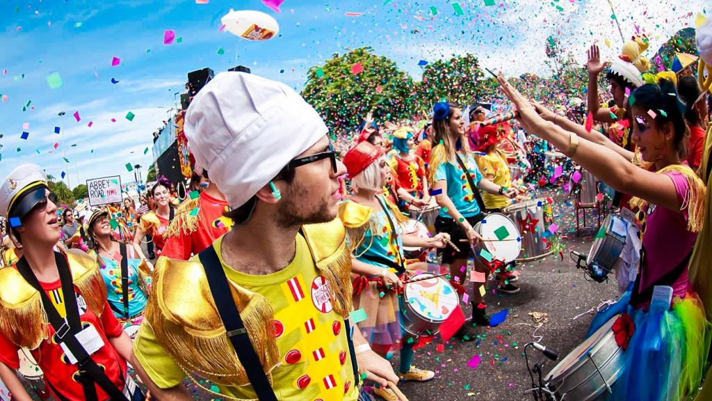 Cuidados para o Carnaval: Como aproveitar e se cuidar na folia?